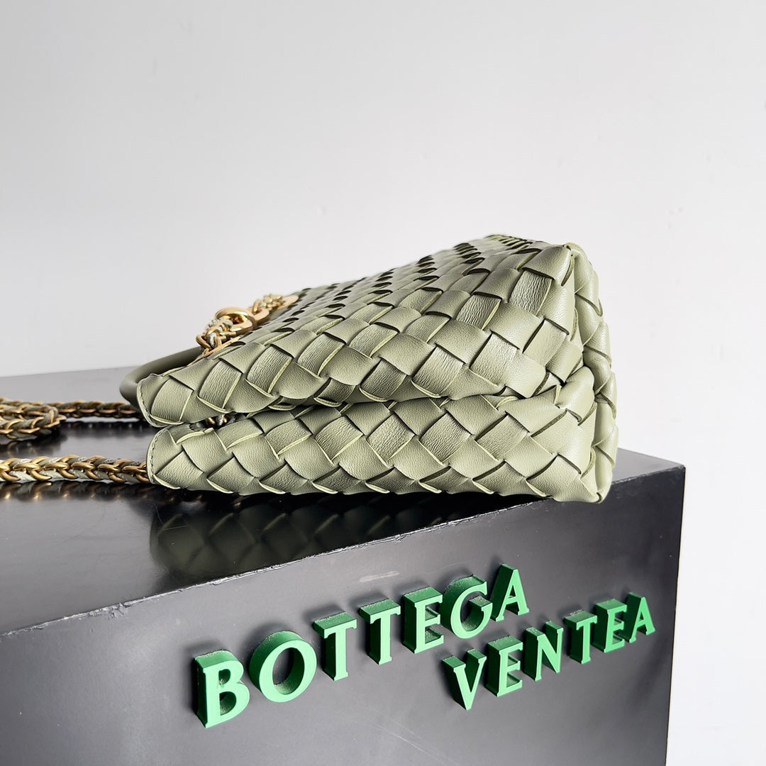 Bottega Veneta Handbag