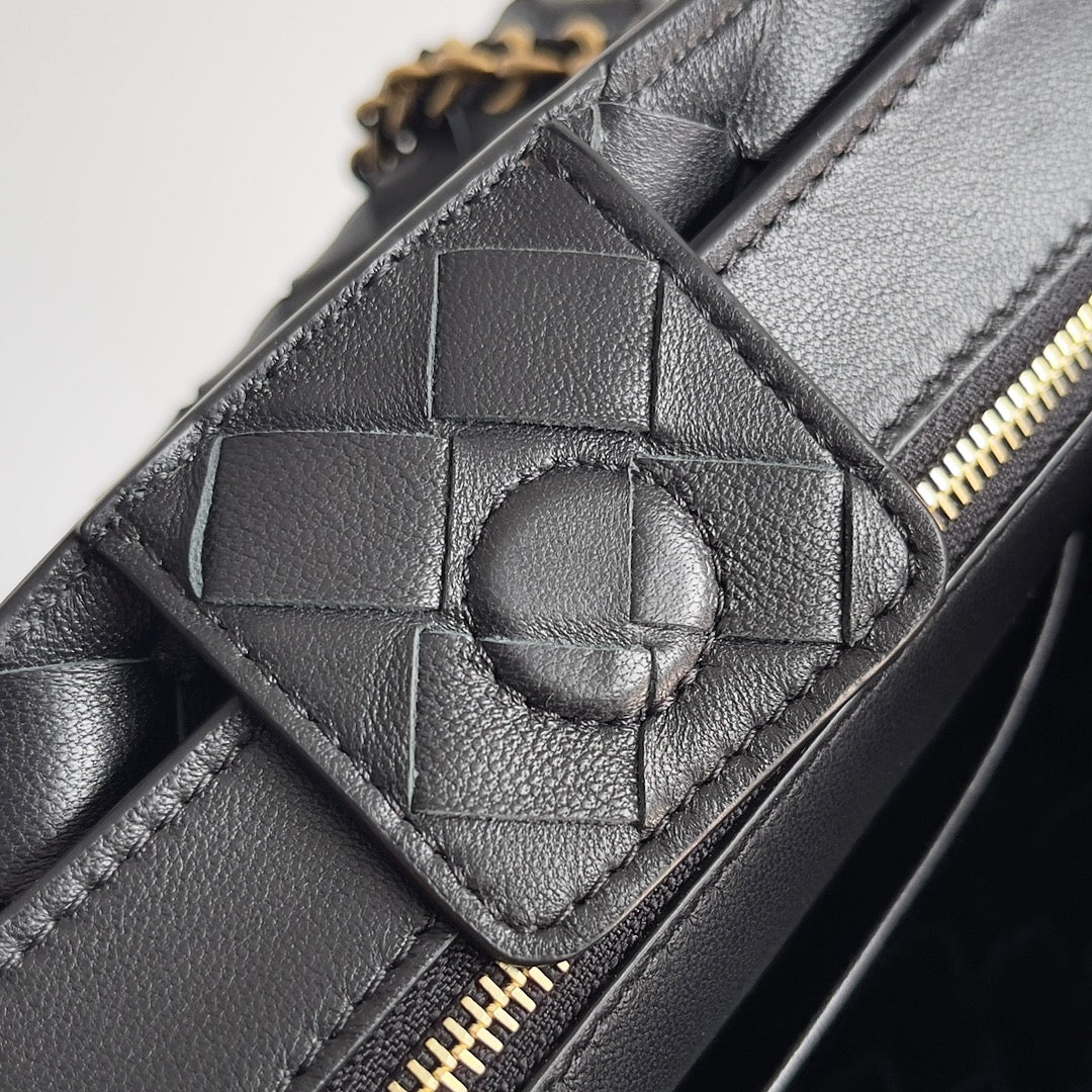 Bottega Veneta Handbag