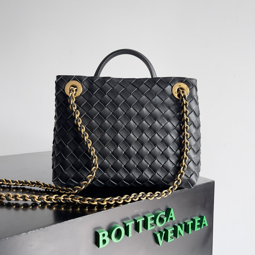 Bottega Veneta Handbag