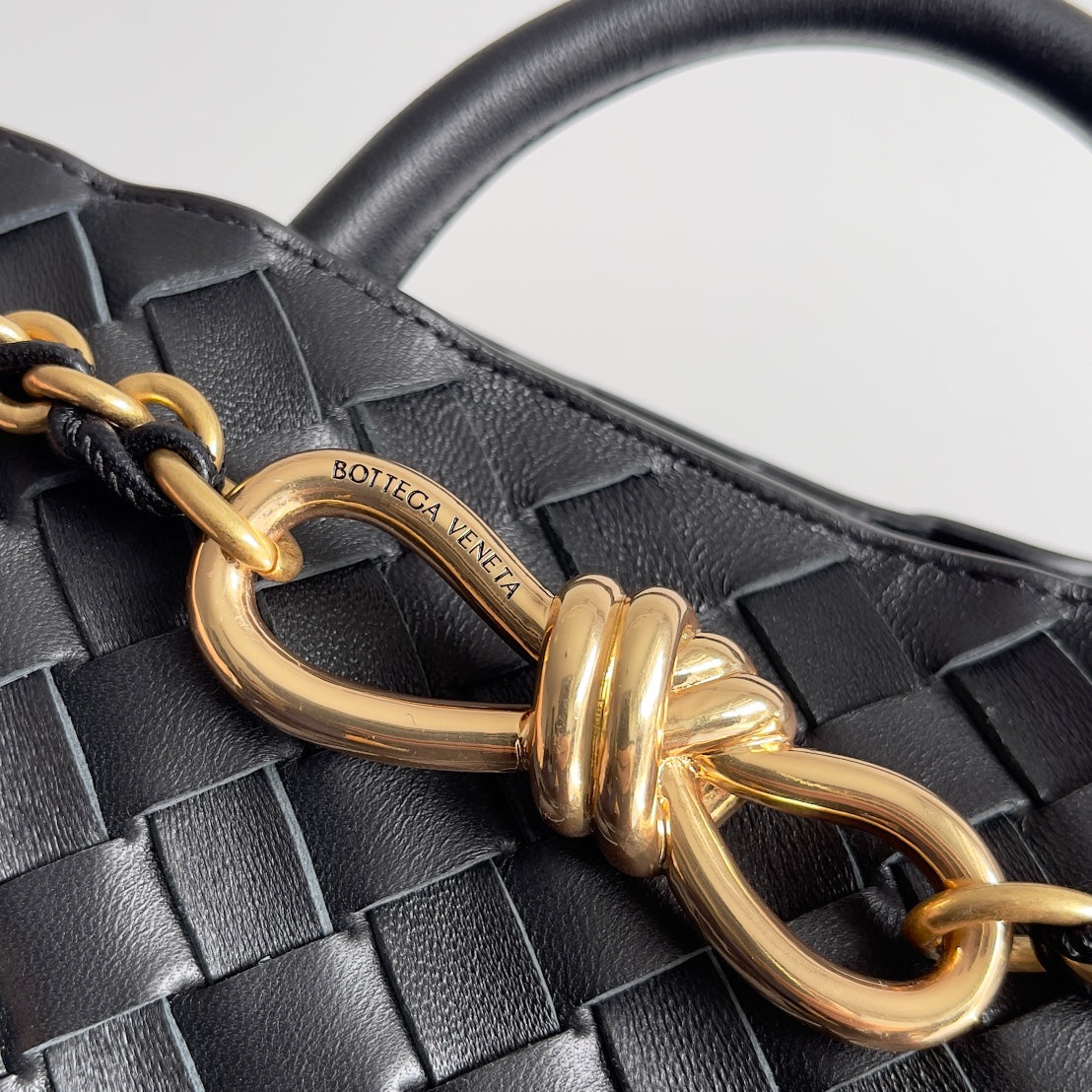 Bottega Veneta Handbag