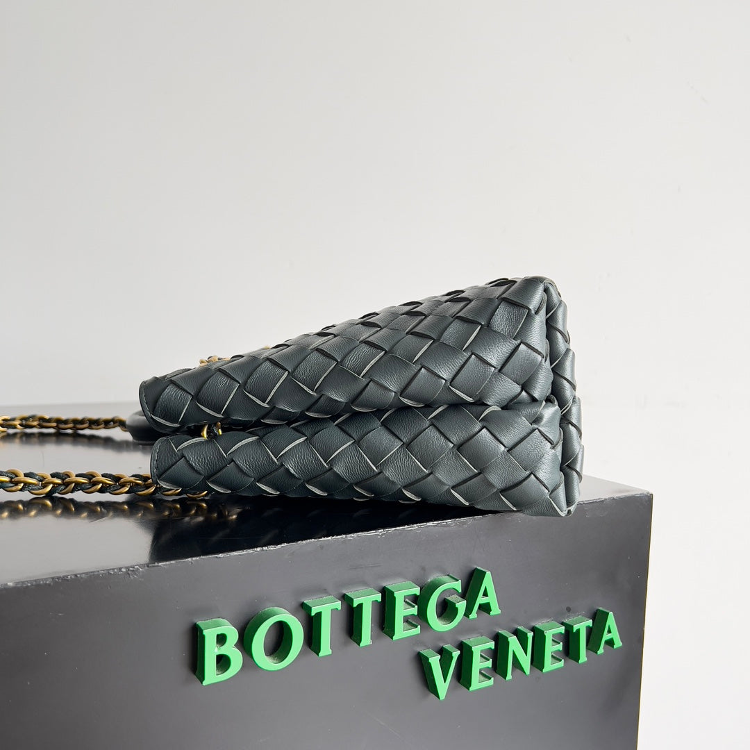 Bottega Veneta Handbag