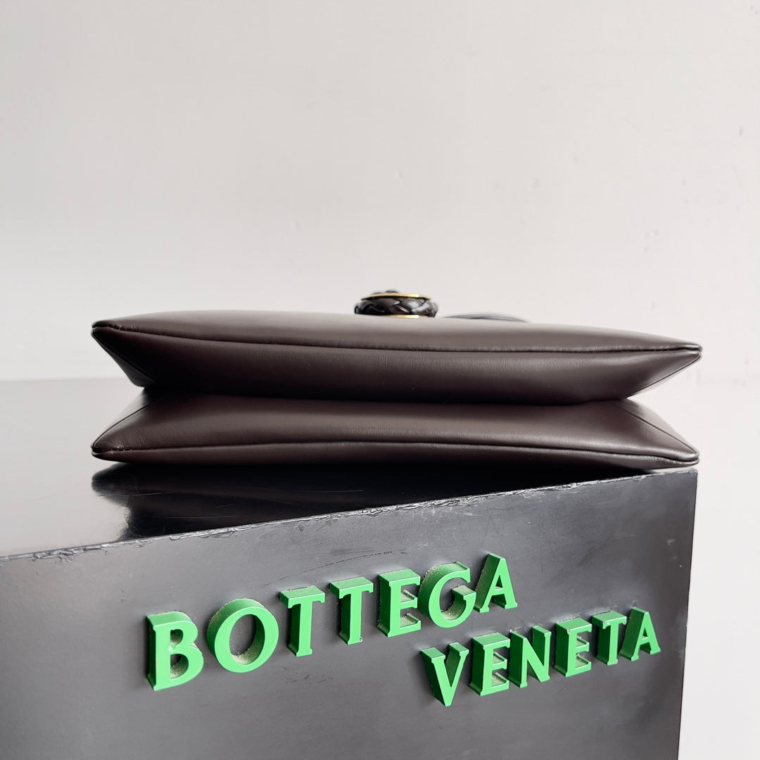 Bottega Veneta Handbag