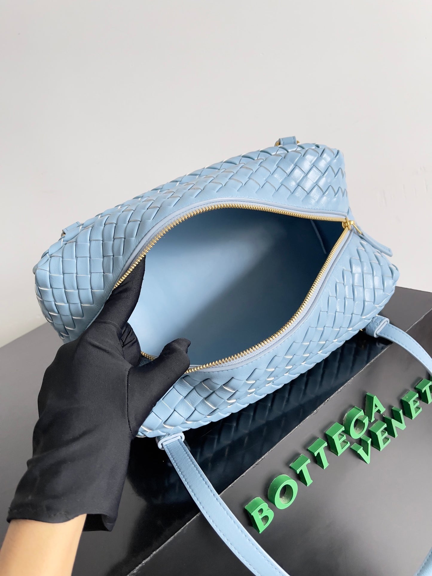 Bottega Veneta Handbag