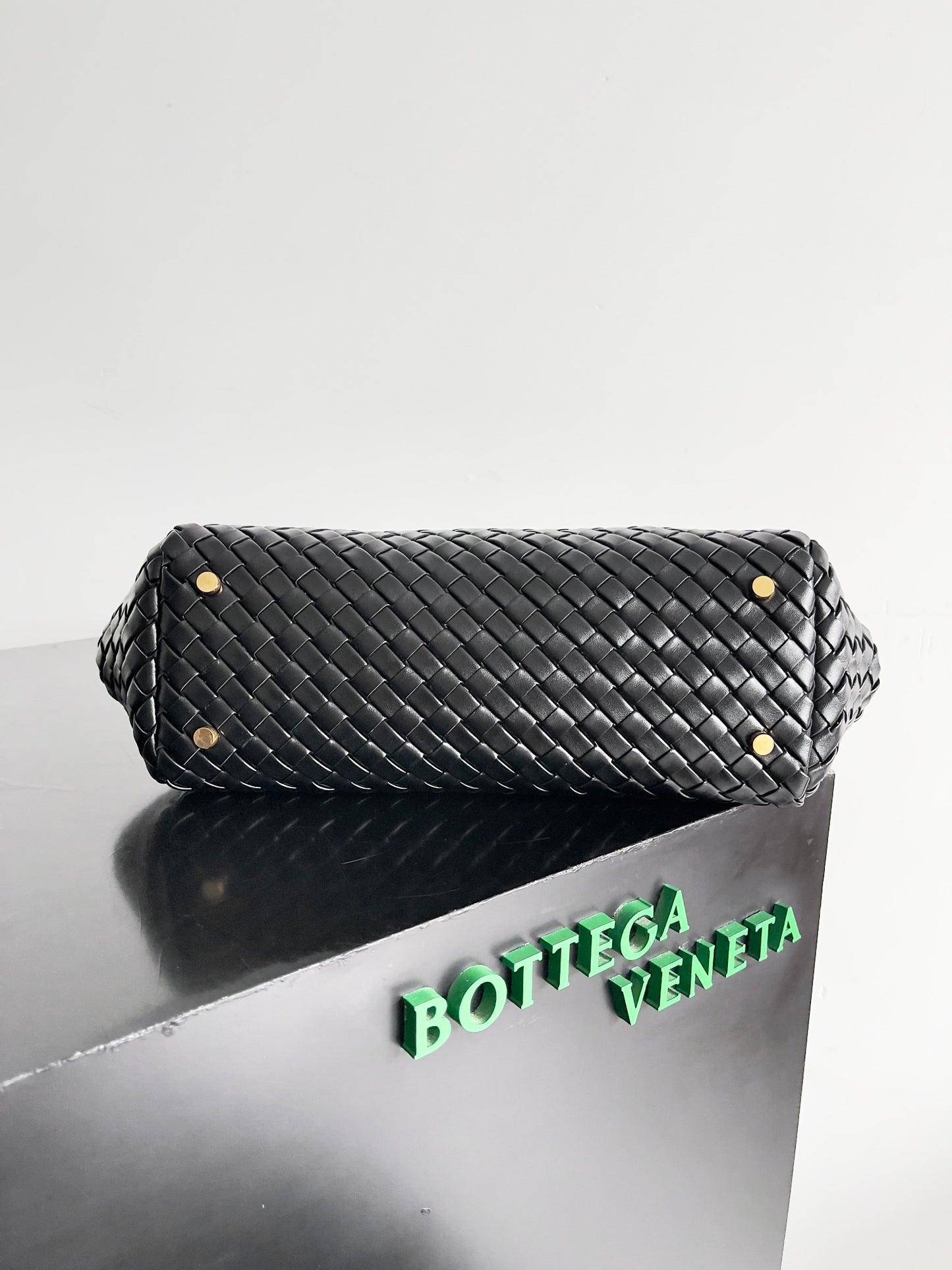 Bottega Veneta Handbag