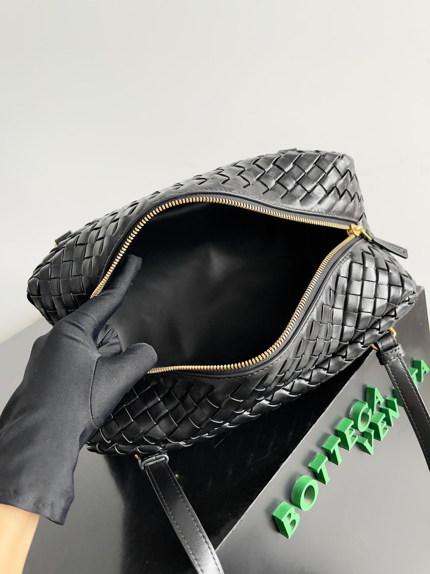 Bottega Veneta Handbag