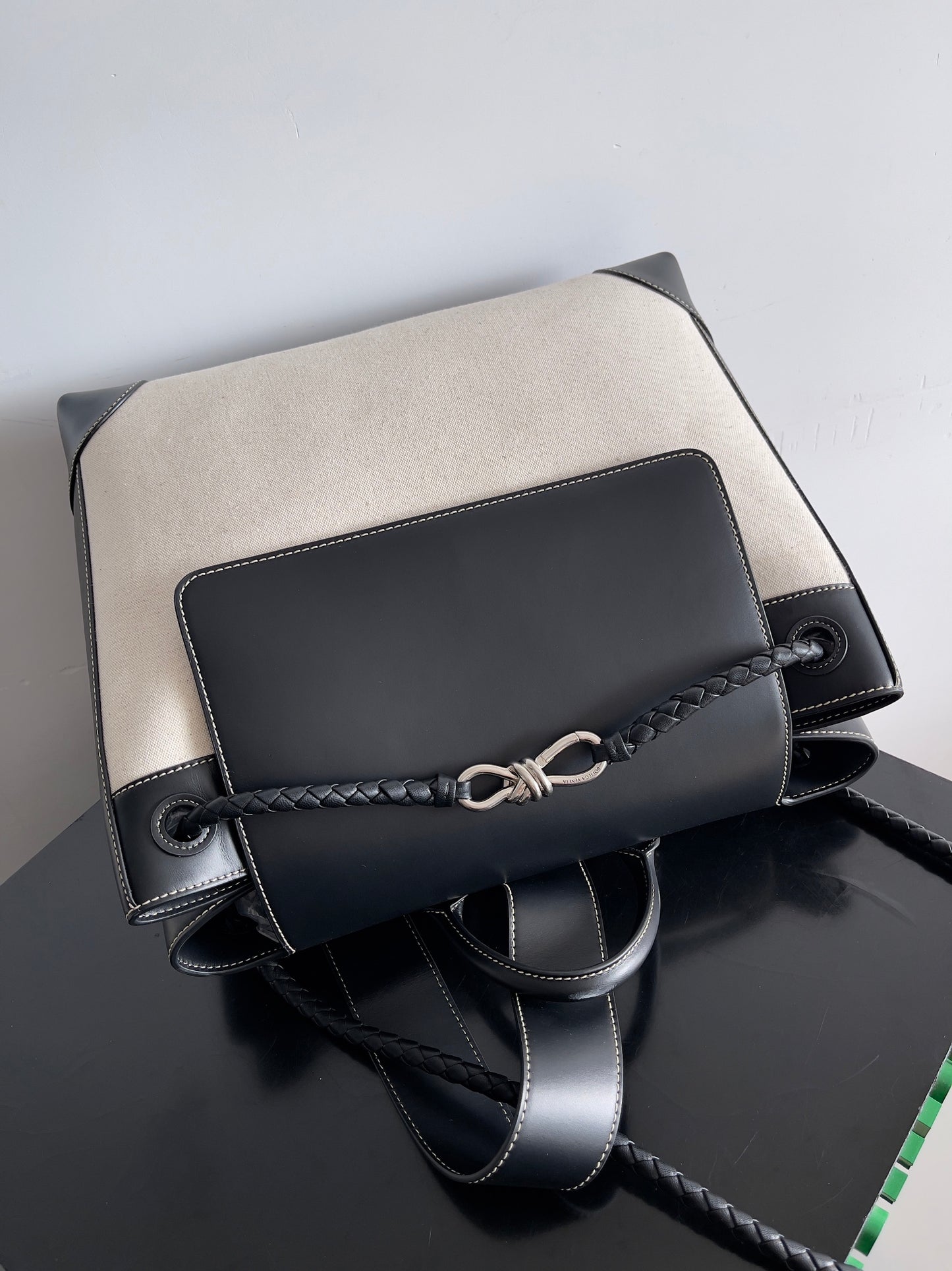 Bottega Veneta Handbag