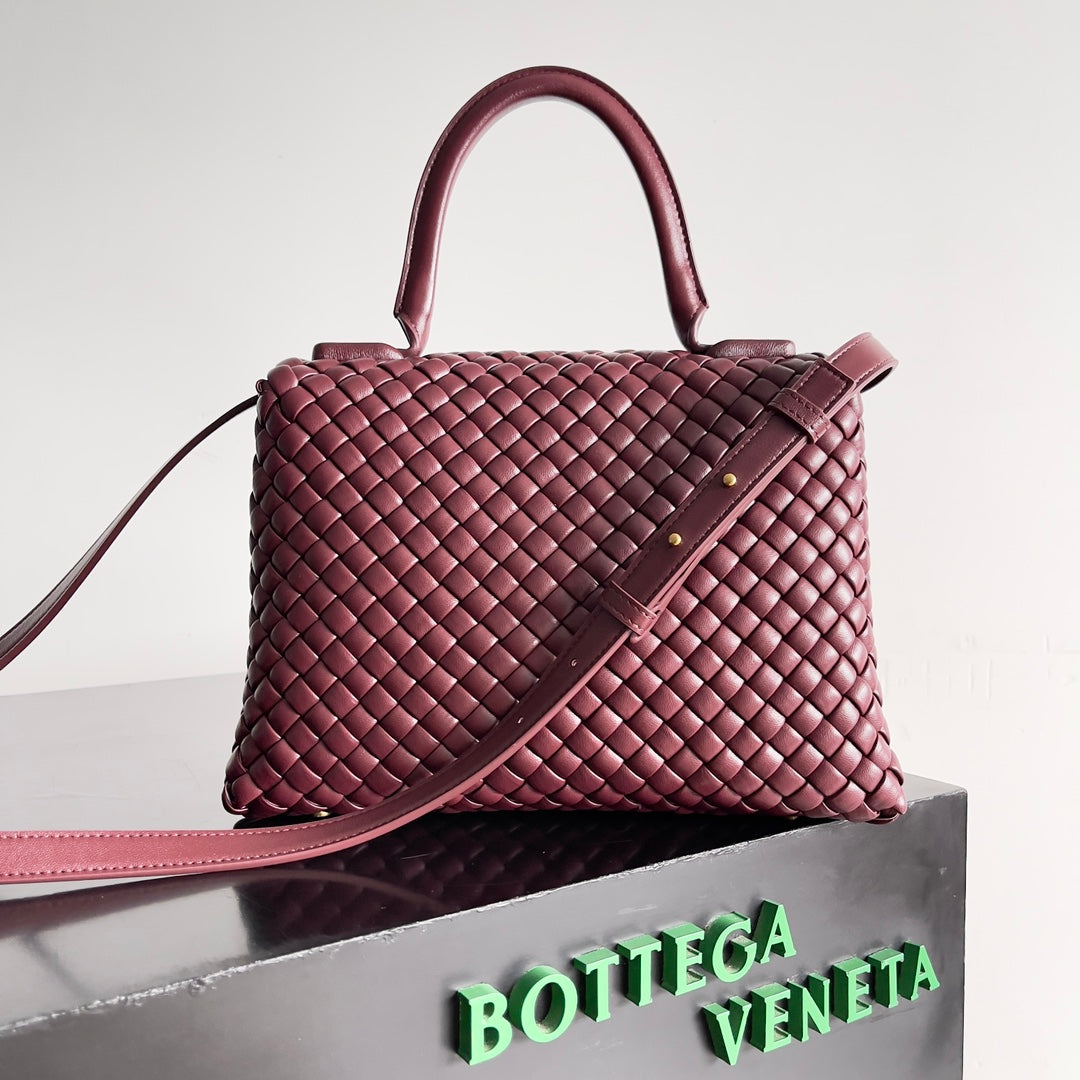 Bottega Veneta Handbag