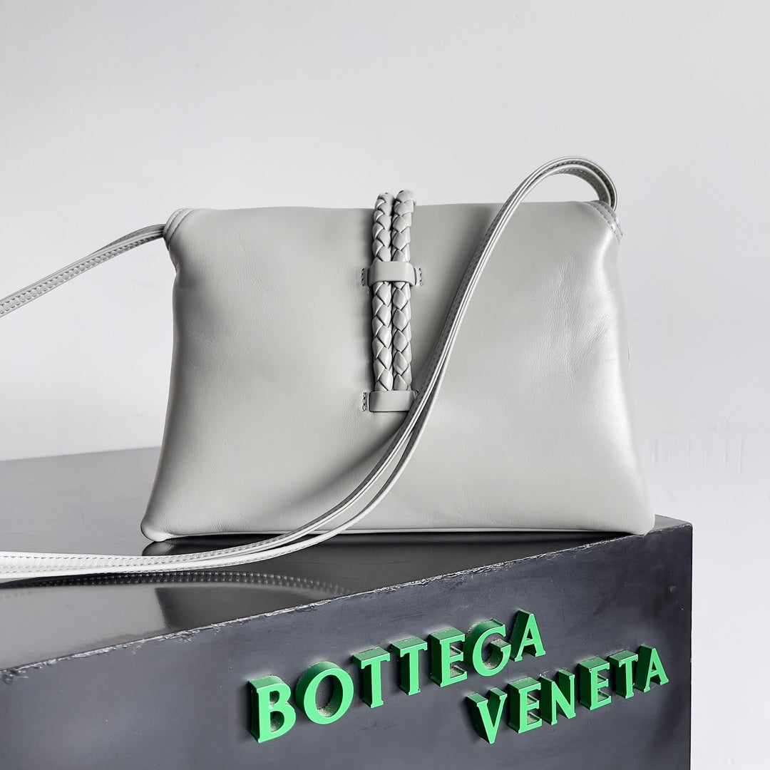 Bottega Veneta Handbag