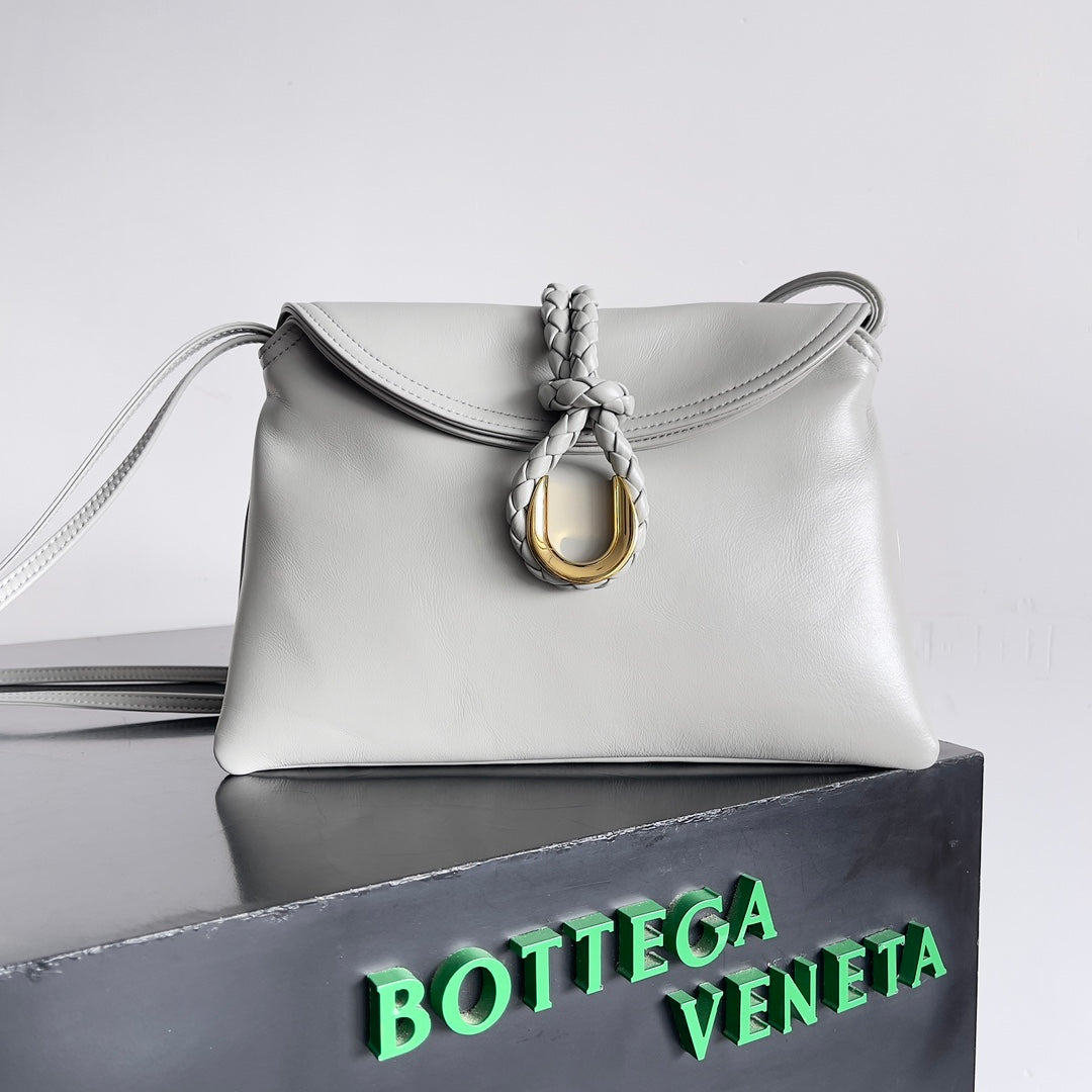 Bottega Veneta Handbag