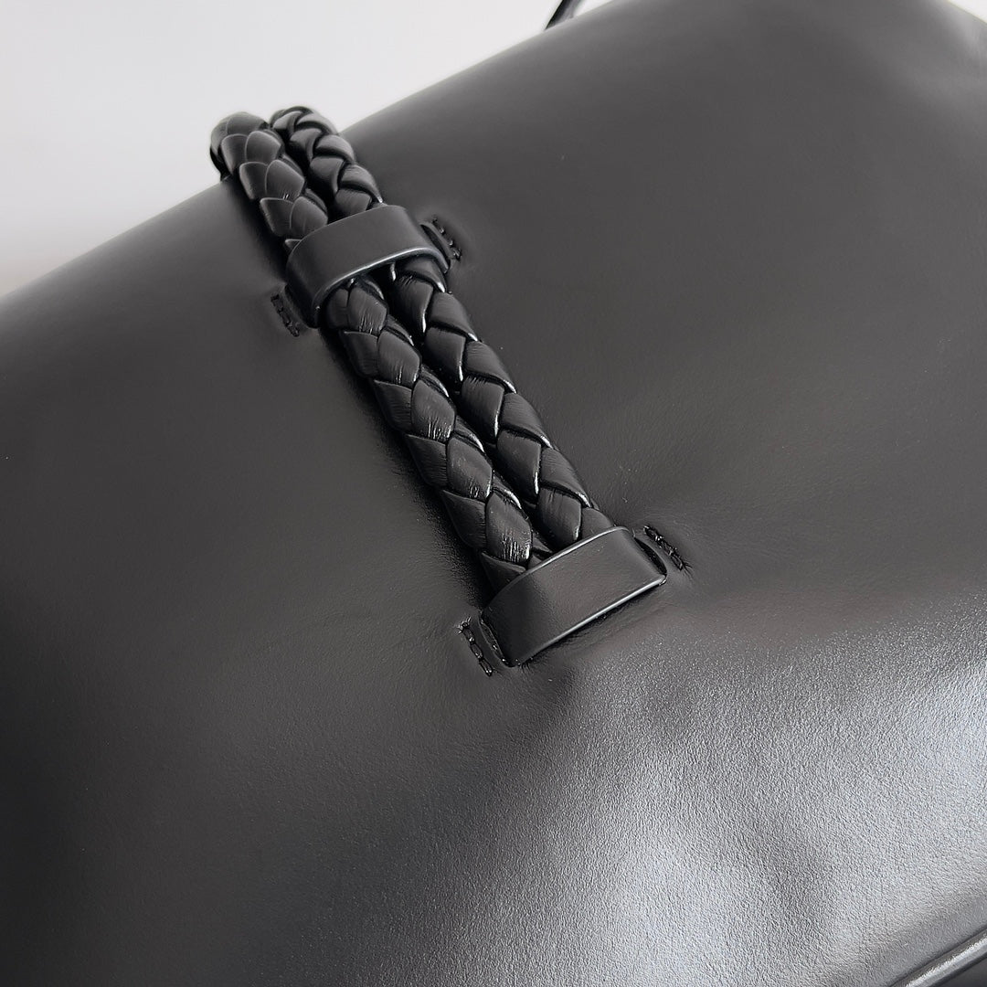 Bottega Veneta Handbag