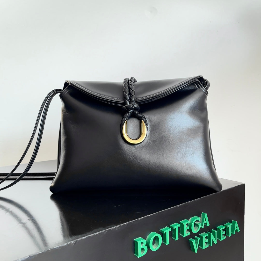 Bottega Veneta Handbag