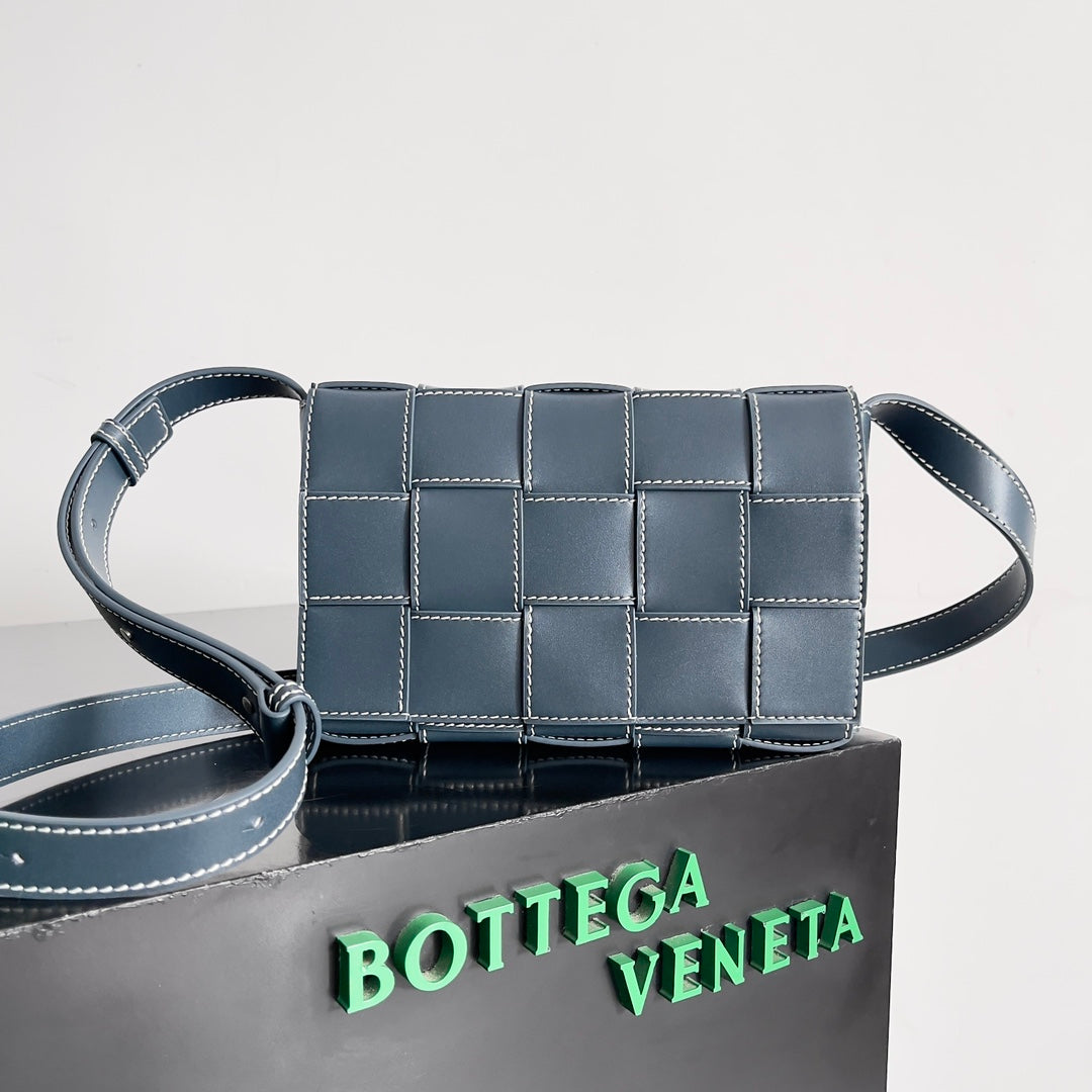 Bottega Veneta Handbag