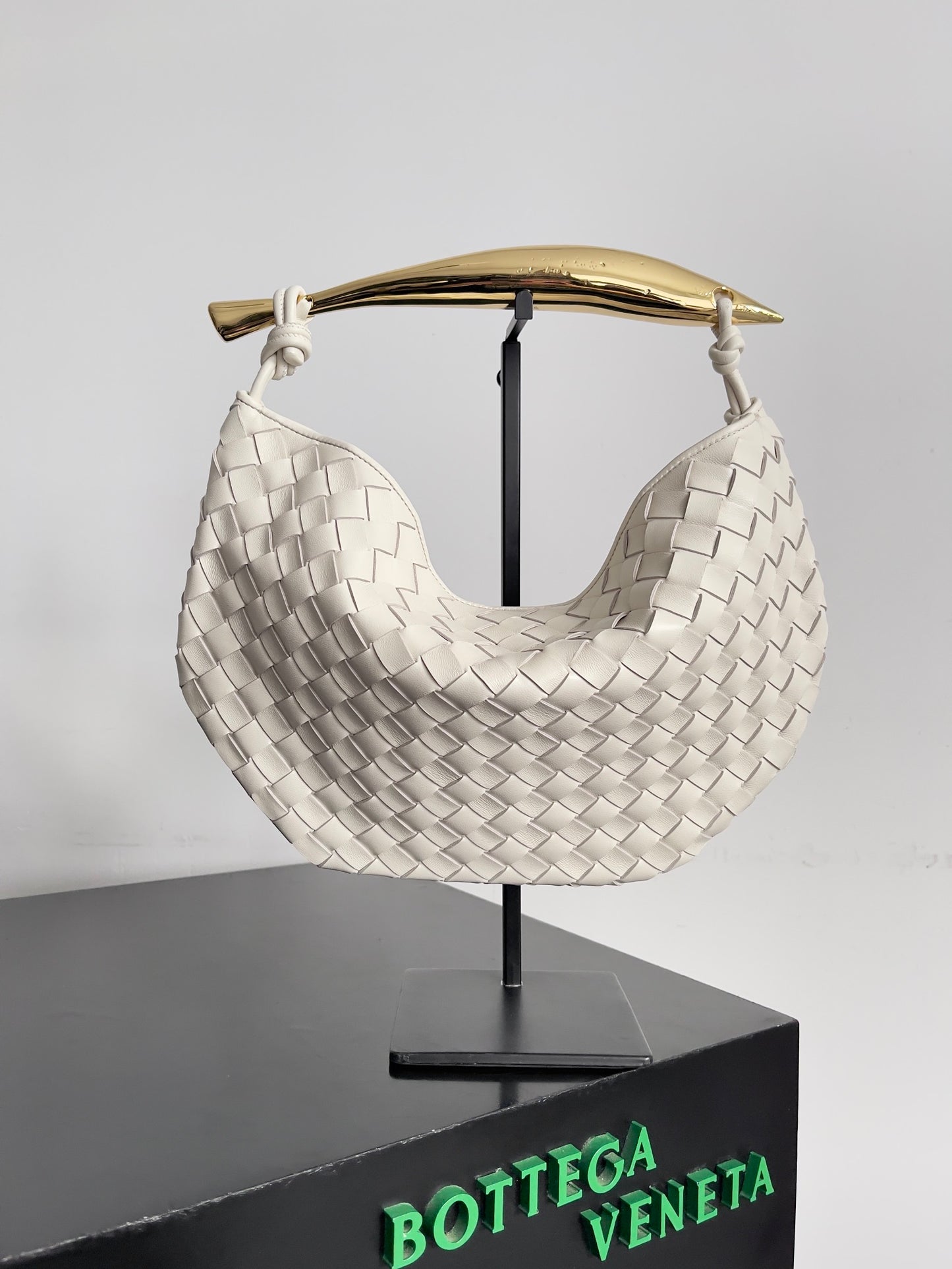 Bottega Veneta Handbag