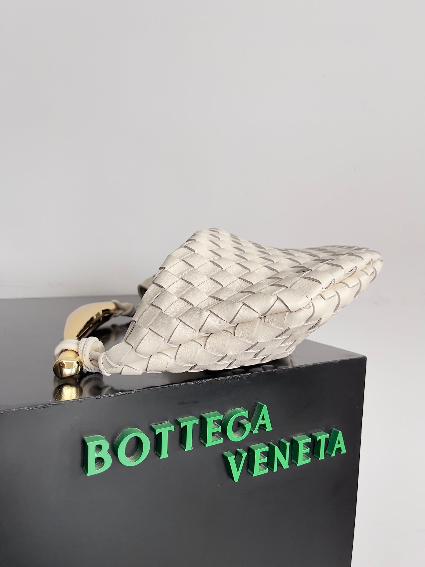 Bottega Veneta Handbag