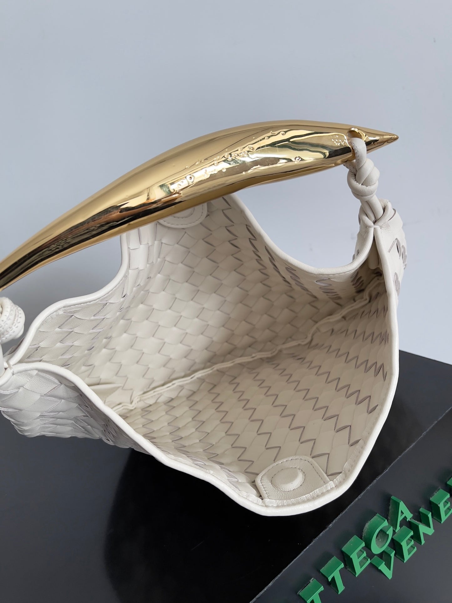 Bottega Veneta Handbag