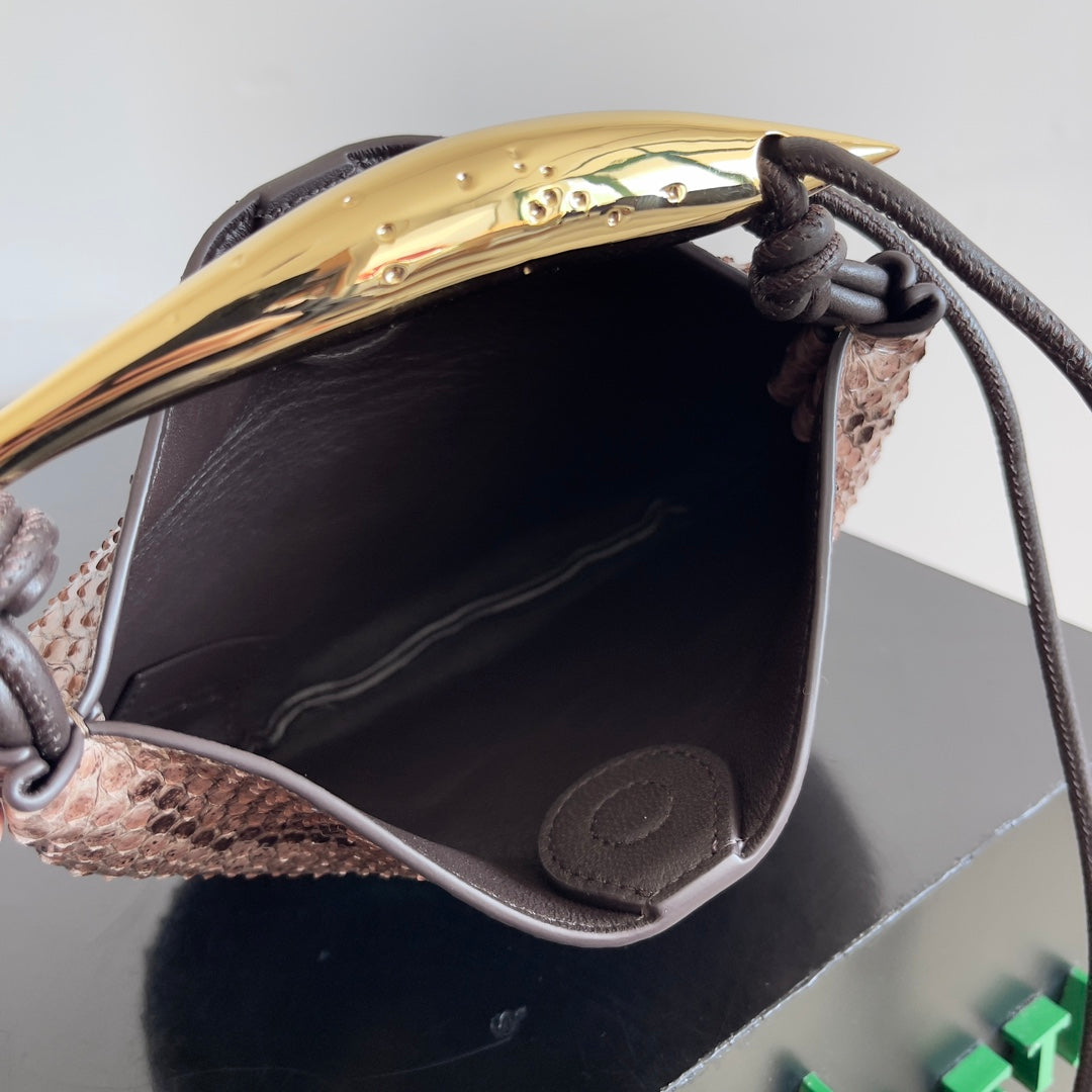 Bottega Veneta Handbag