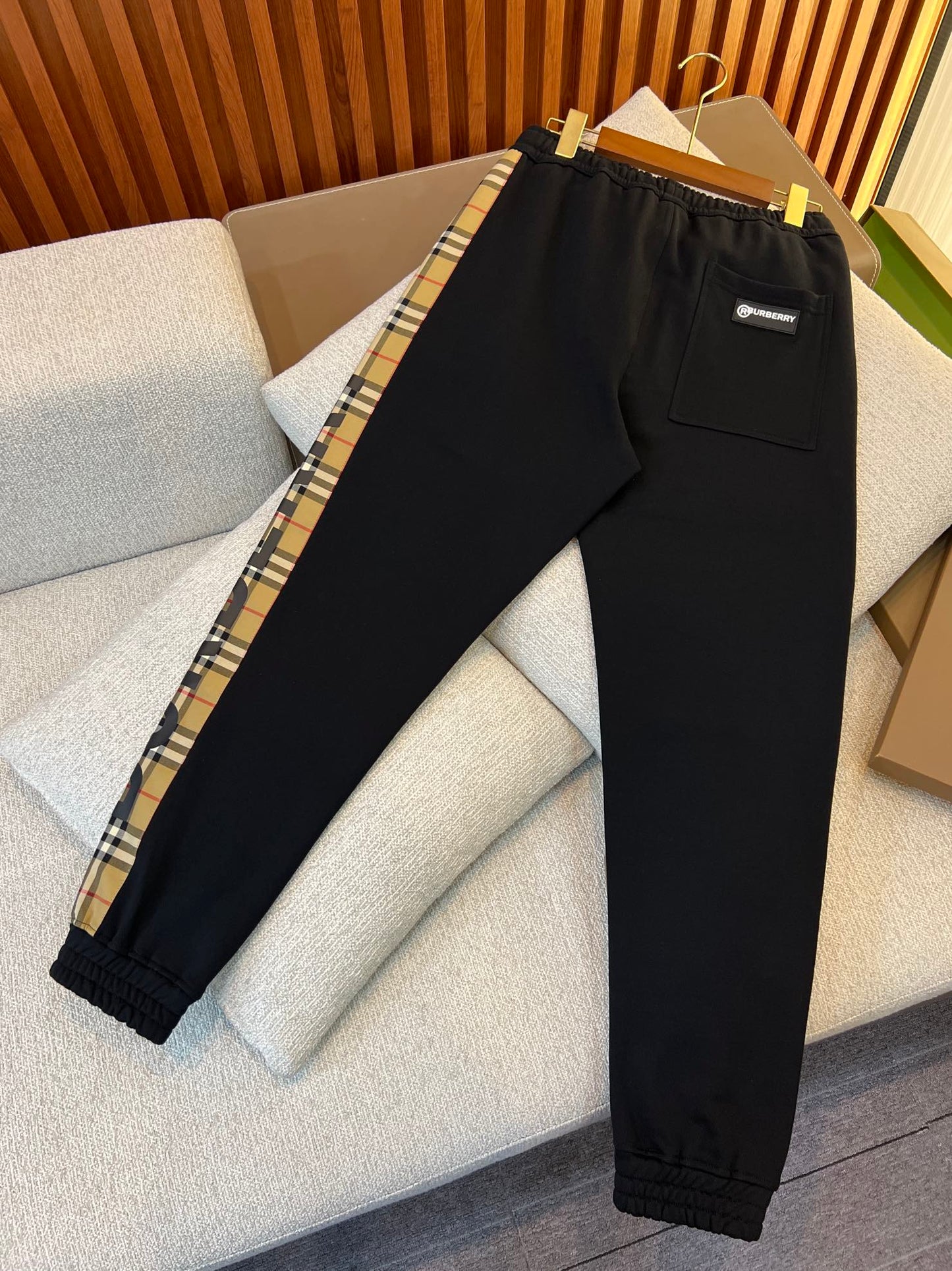 Burberry Sweatpants